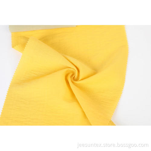 Poly och Rayon Stripe Fabric